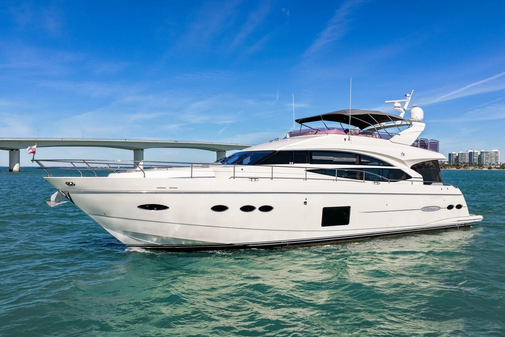 2014 Princess Y72