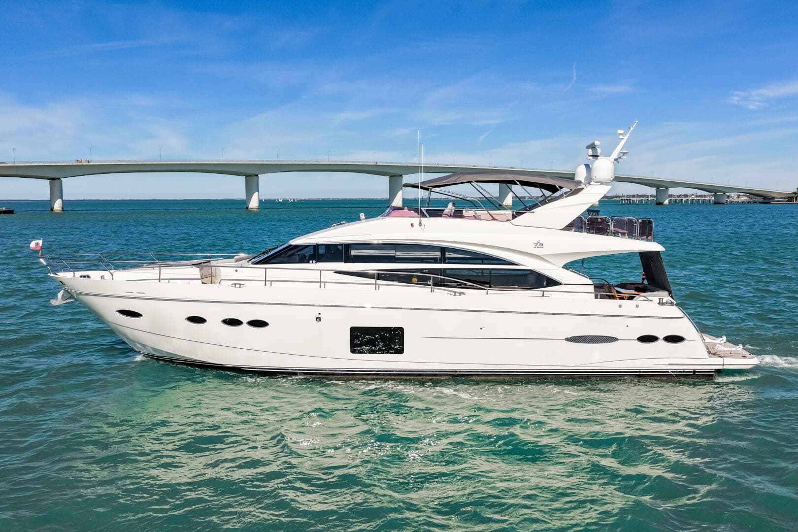 2014 Princess Y72