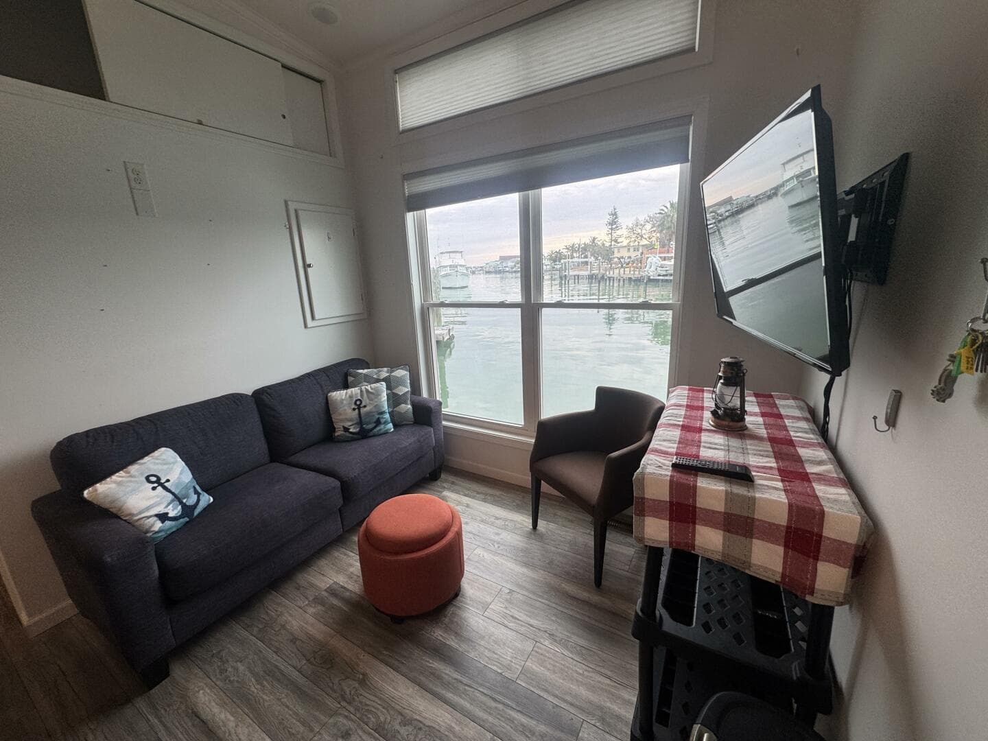 2019 Harbor Home Cozy Cottage 52' x 16' Tiny Boat