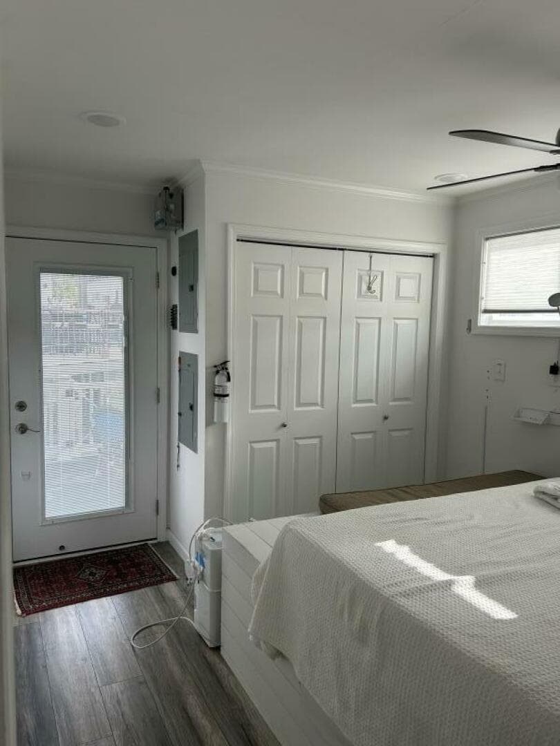 Primary Suite to aft Deck