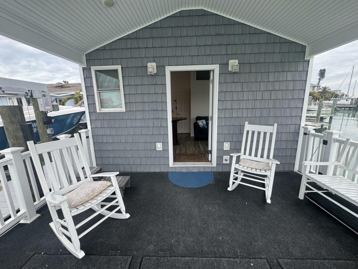 2019 Harbor Home Cozy Cottage 52' x 16' Tiny Boat