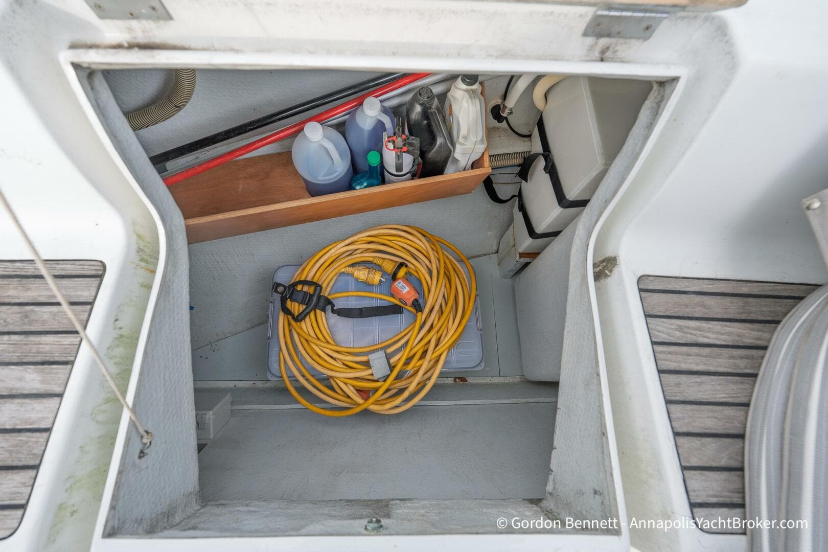 2002 Jeanneau Sun Odyssey 37