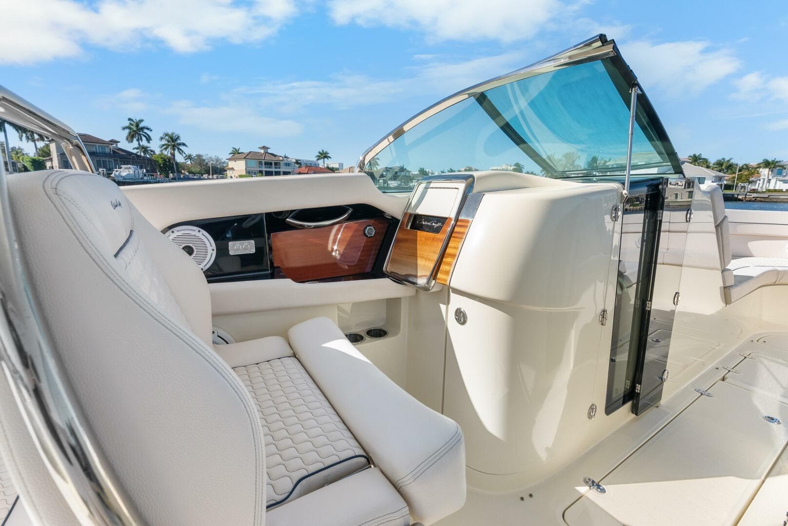 2021 Chris-Craft Launch 35 GT OB