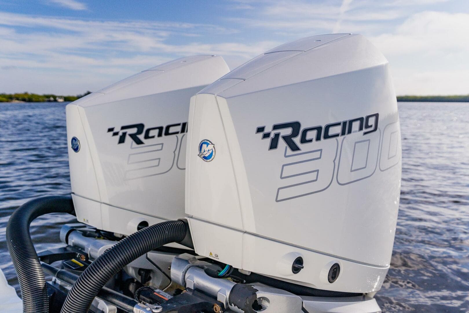 2024 Costa Custom 34 SV