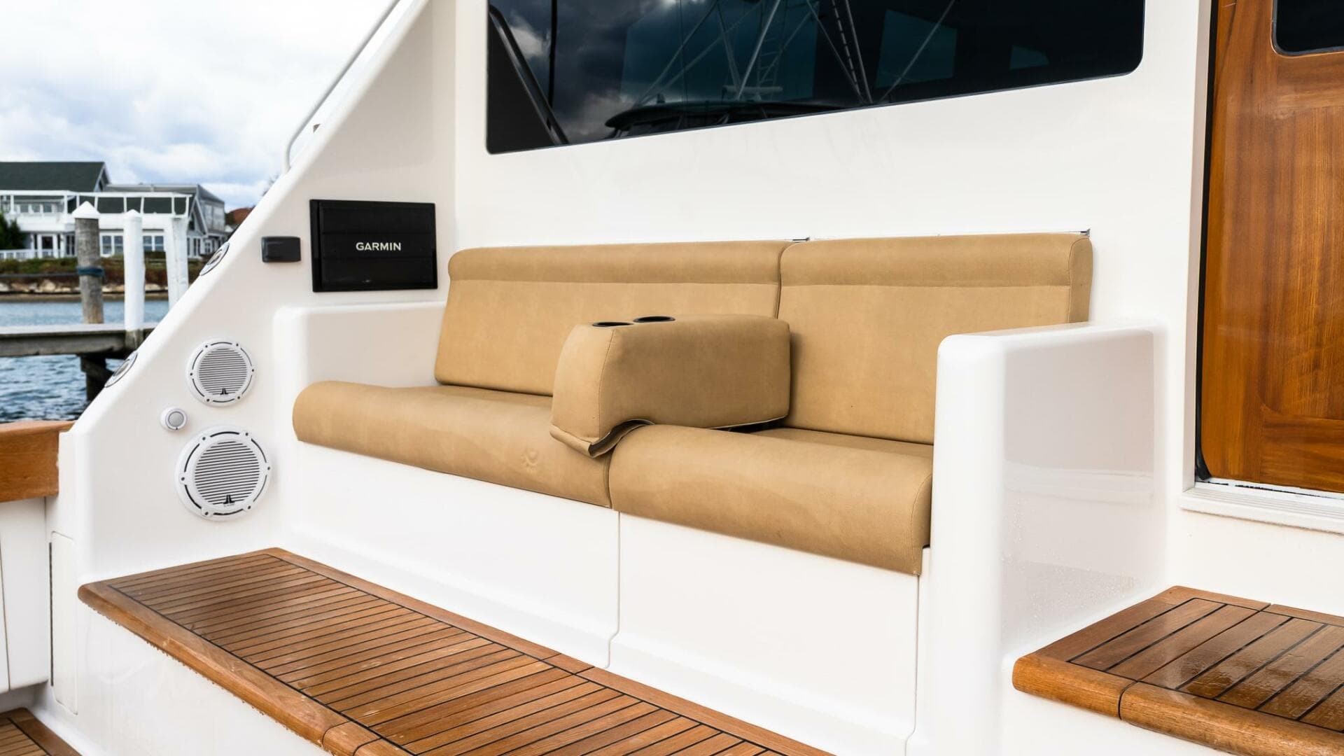 2007 Viking 64 Convertible