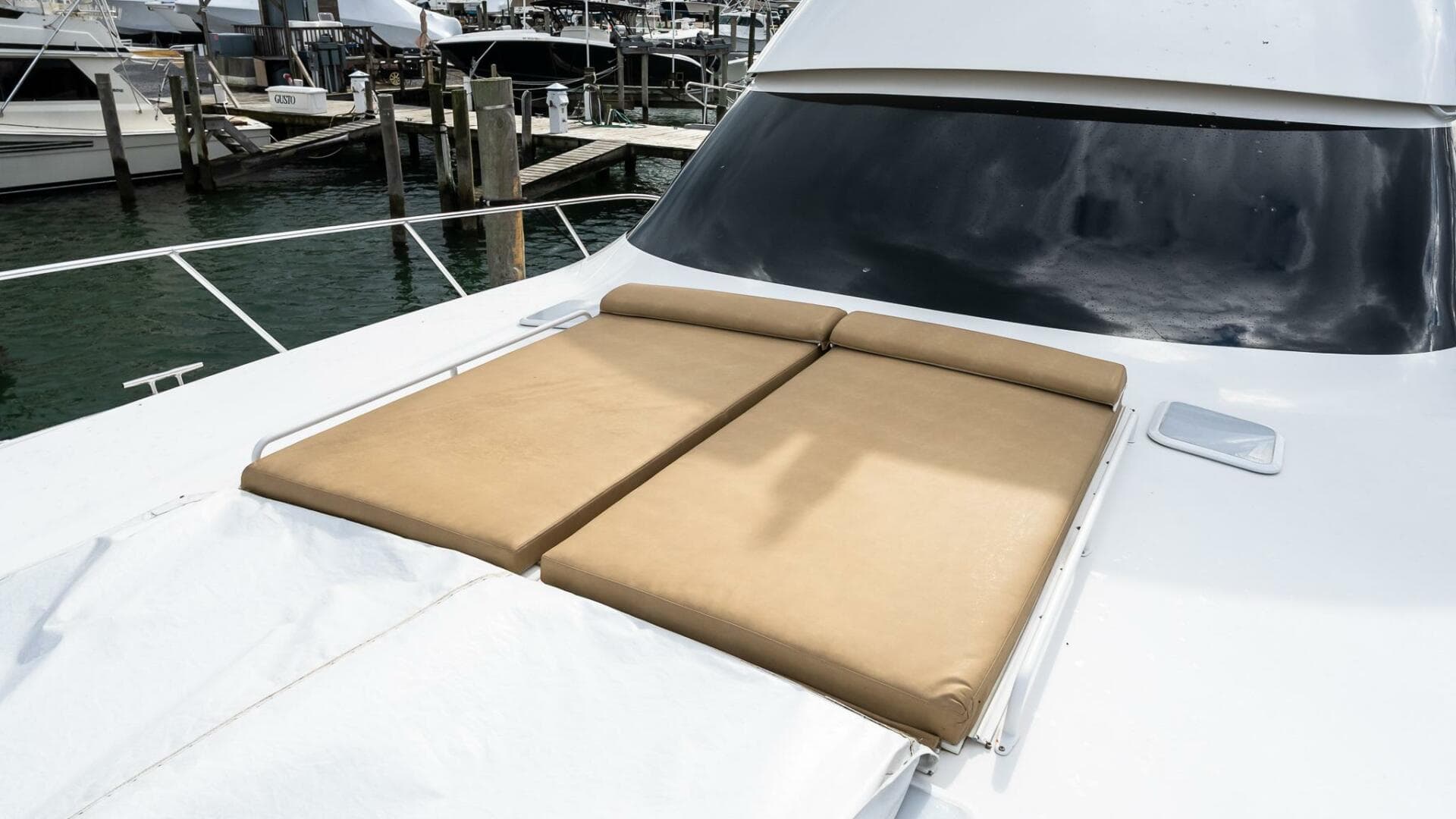 2007 Viking 64 Convertible