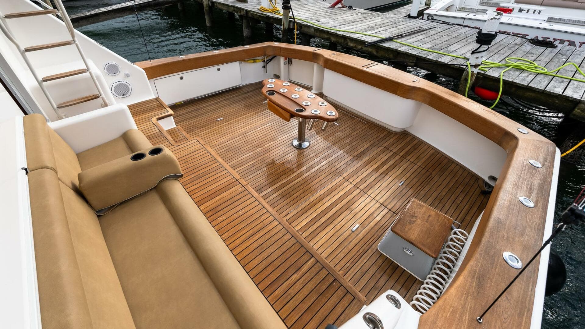 2007 Viking 64 Convertible