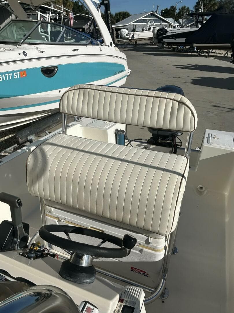 2001 Key West 1900 Sportsman