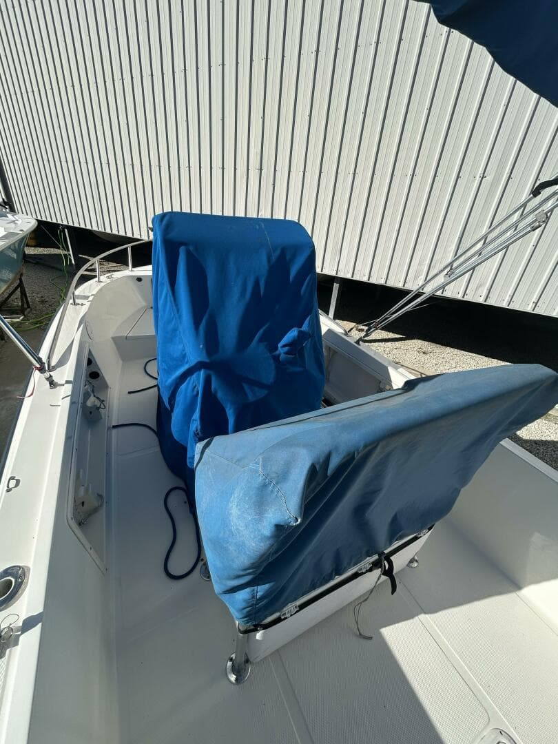 2001 Key West 1900 Sportsman