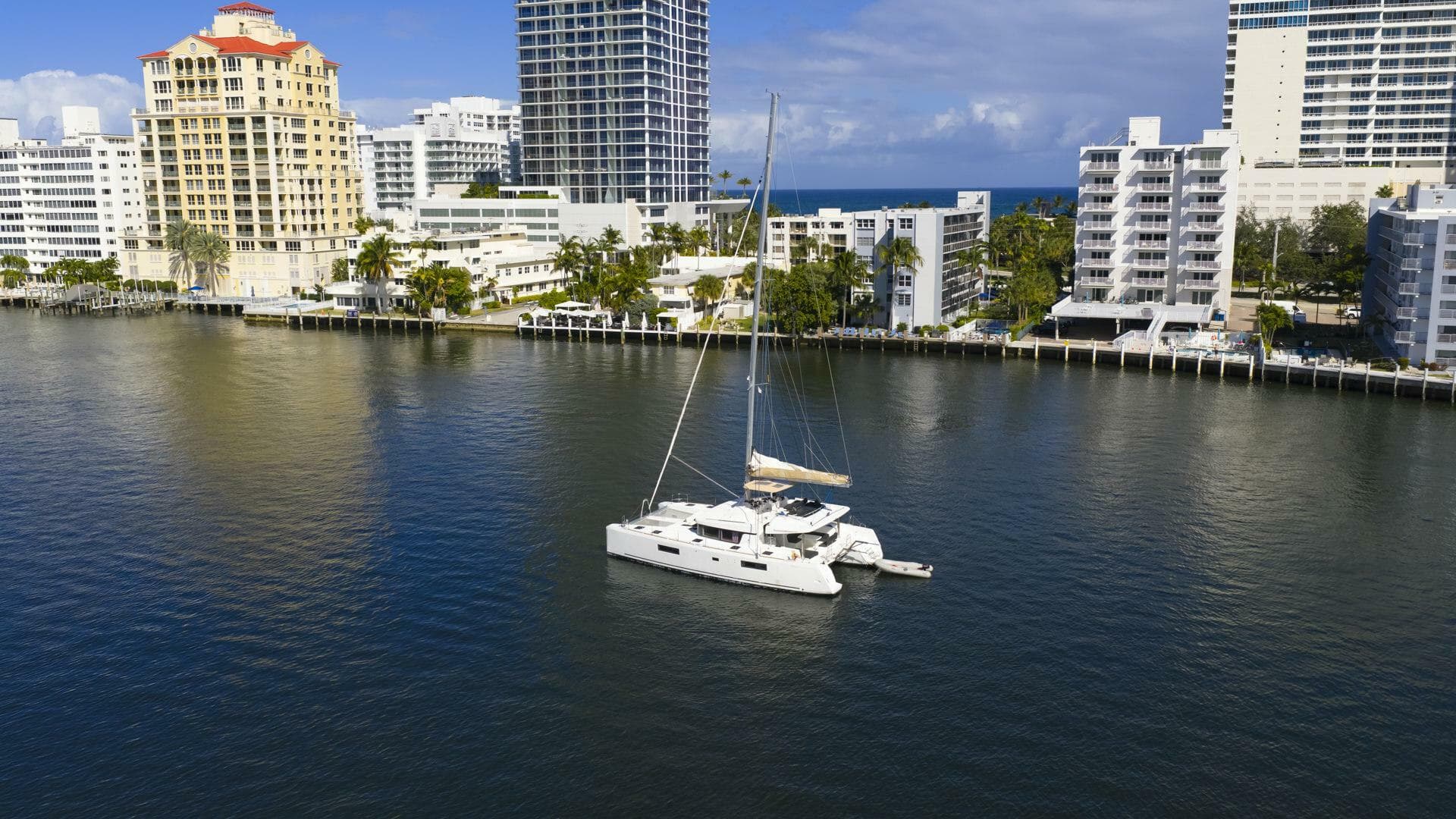 2021 Lagoon 52F