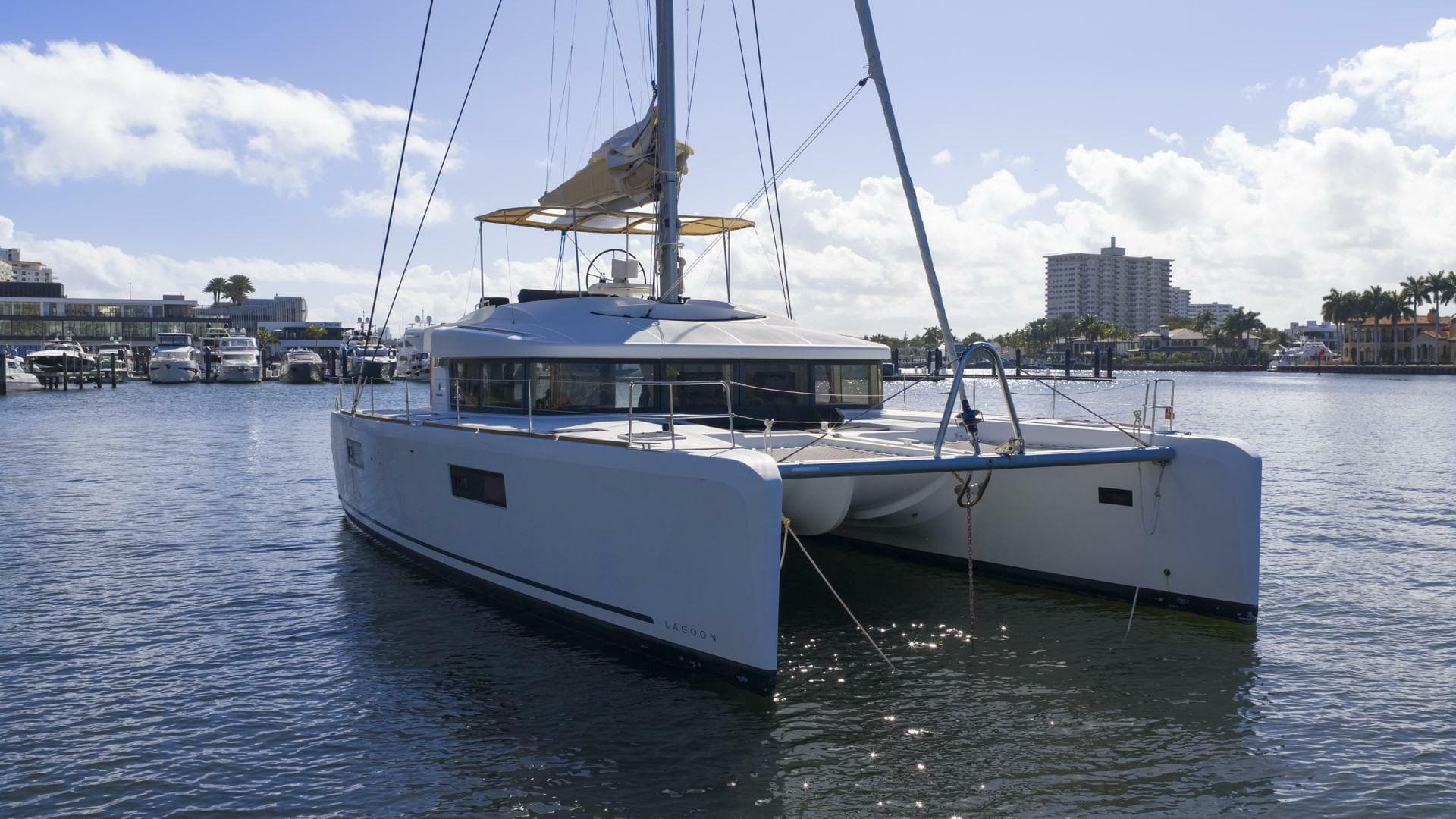 2021 Lagoon 52F