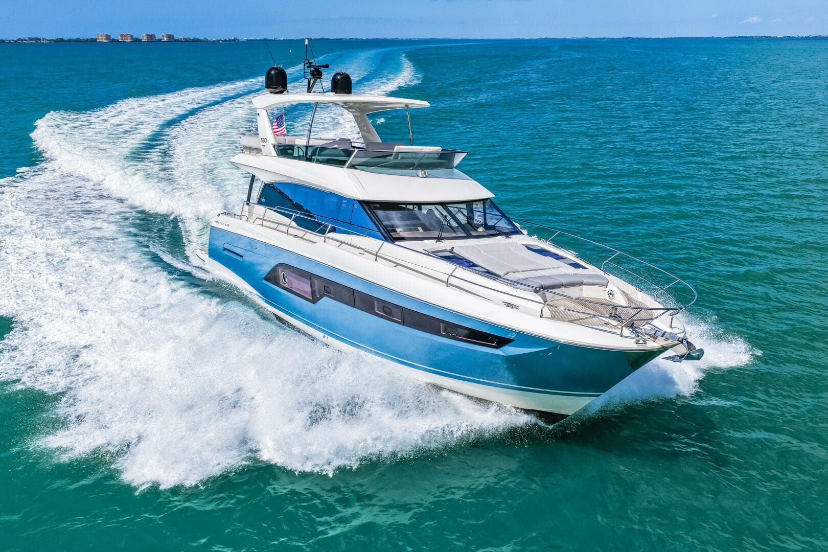 2019 Prestige 630 Flybridge -Profile