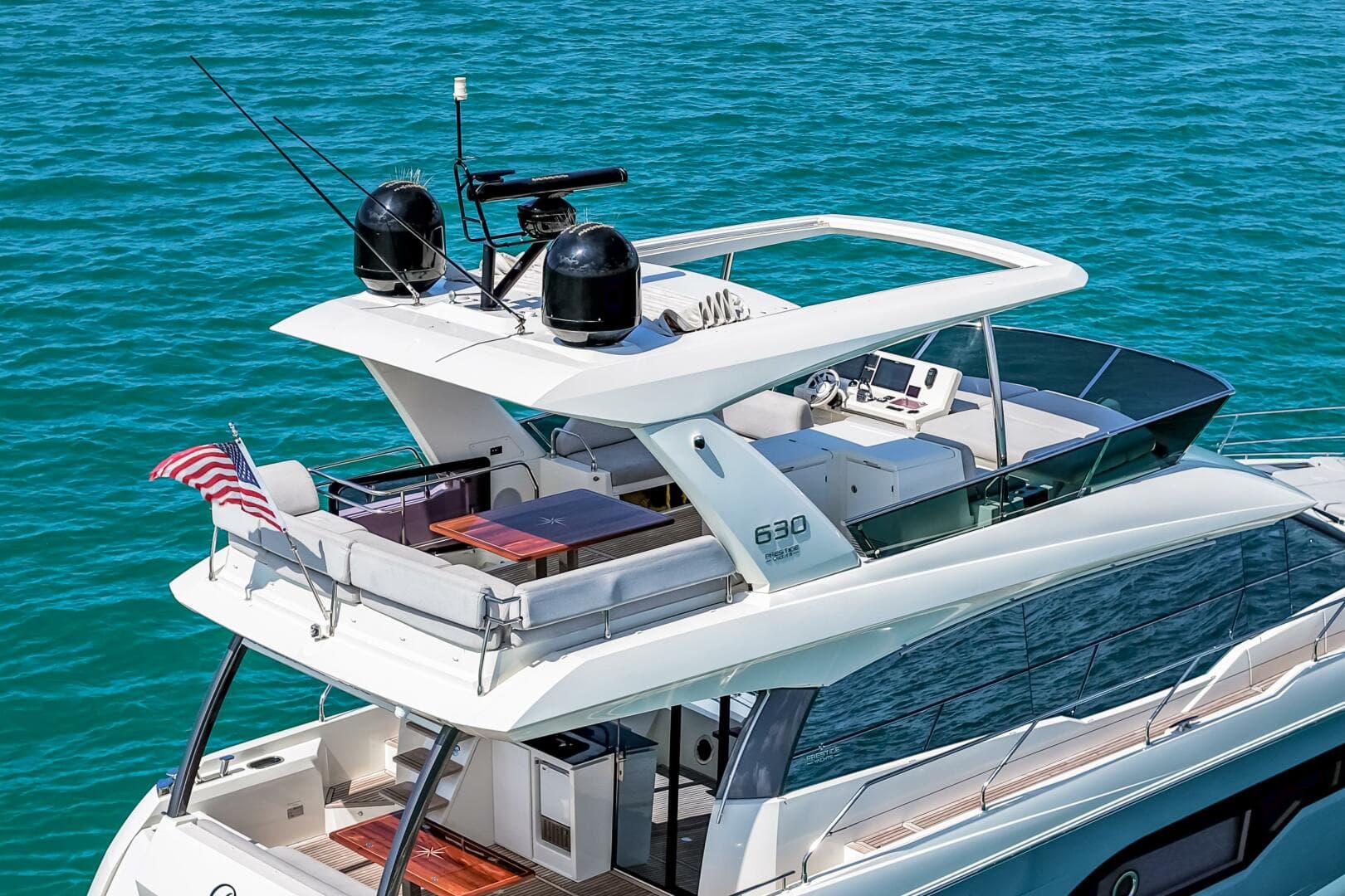 2019 Prestige 630 Flybridge -Profile