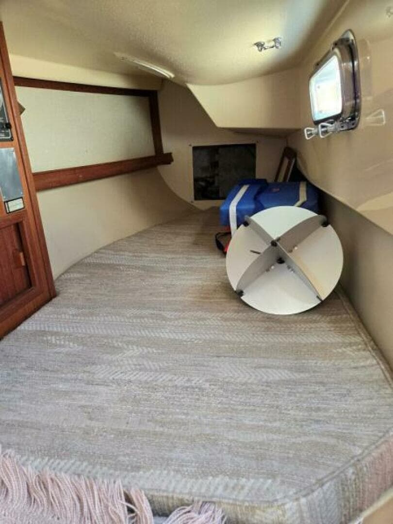 1988 Island Packet 27