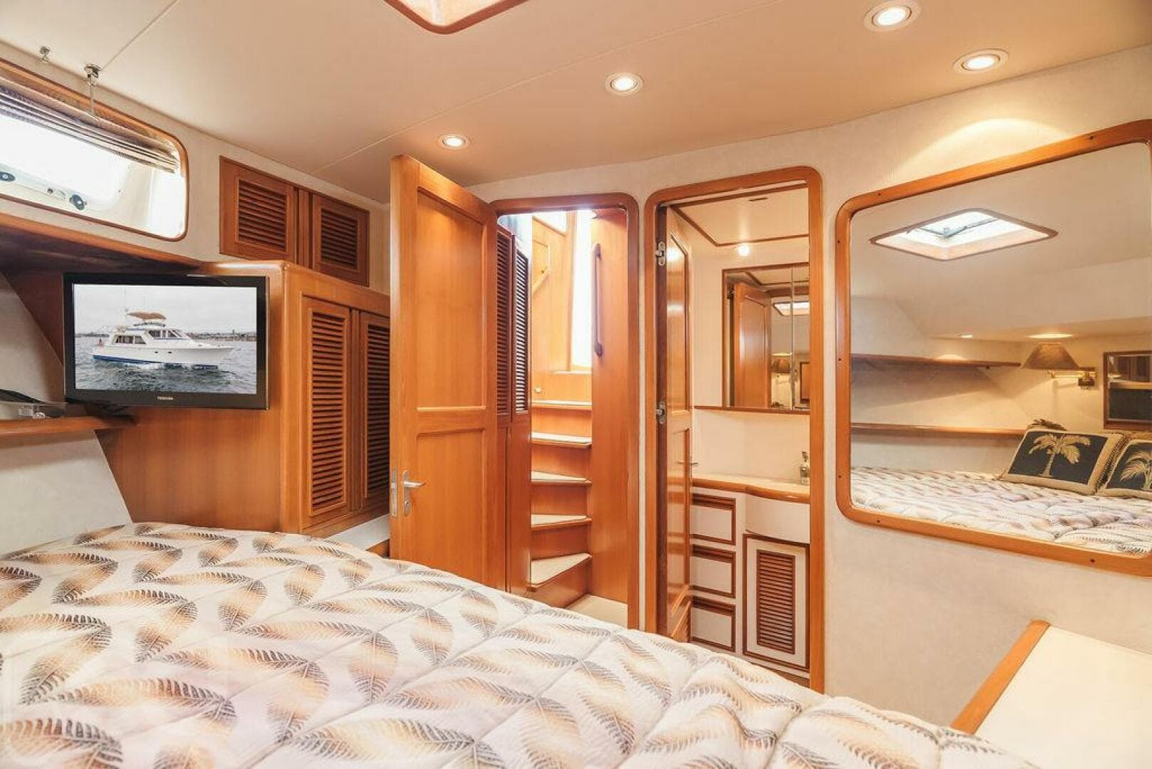 1999 Offshore Yachts 52 Pilothouse