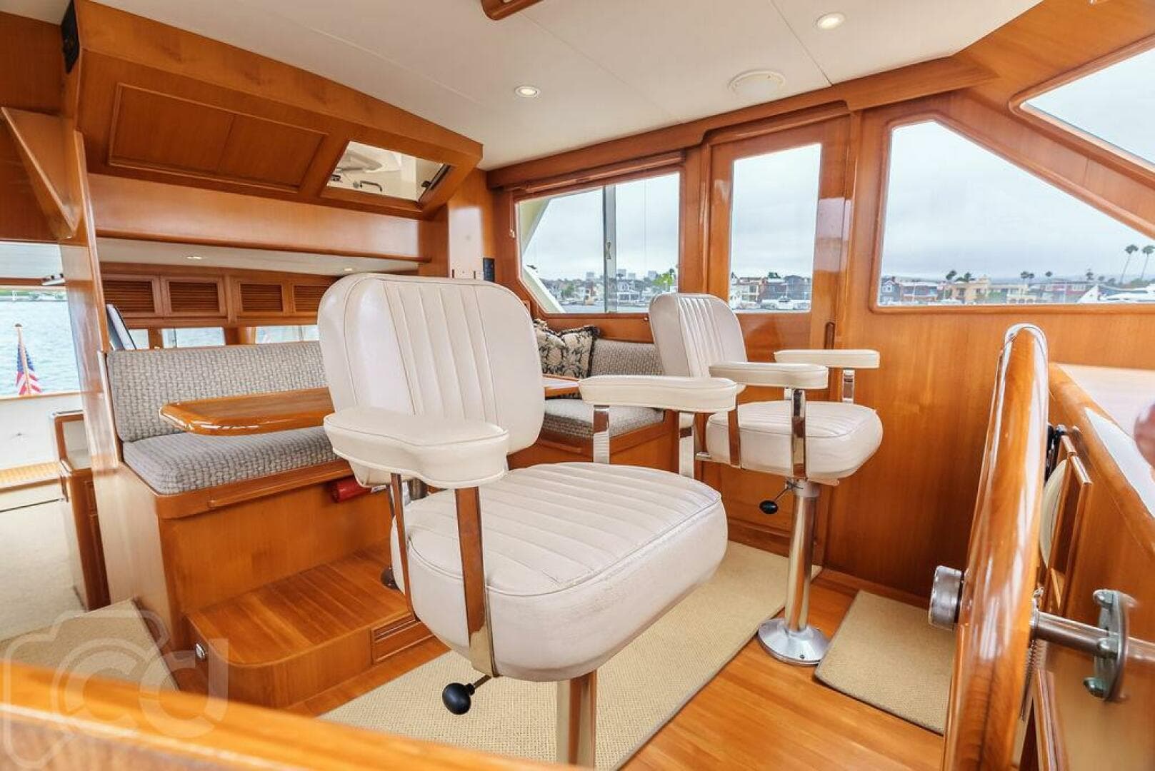 1999 Offshore Yachts 52 Pilothouse