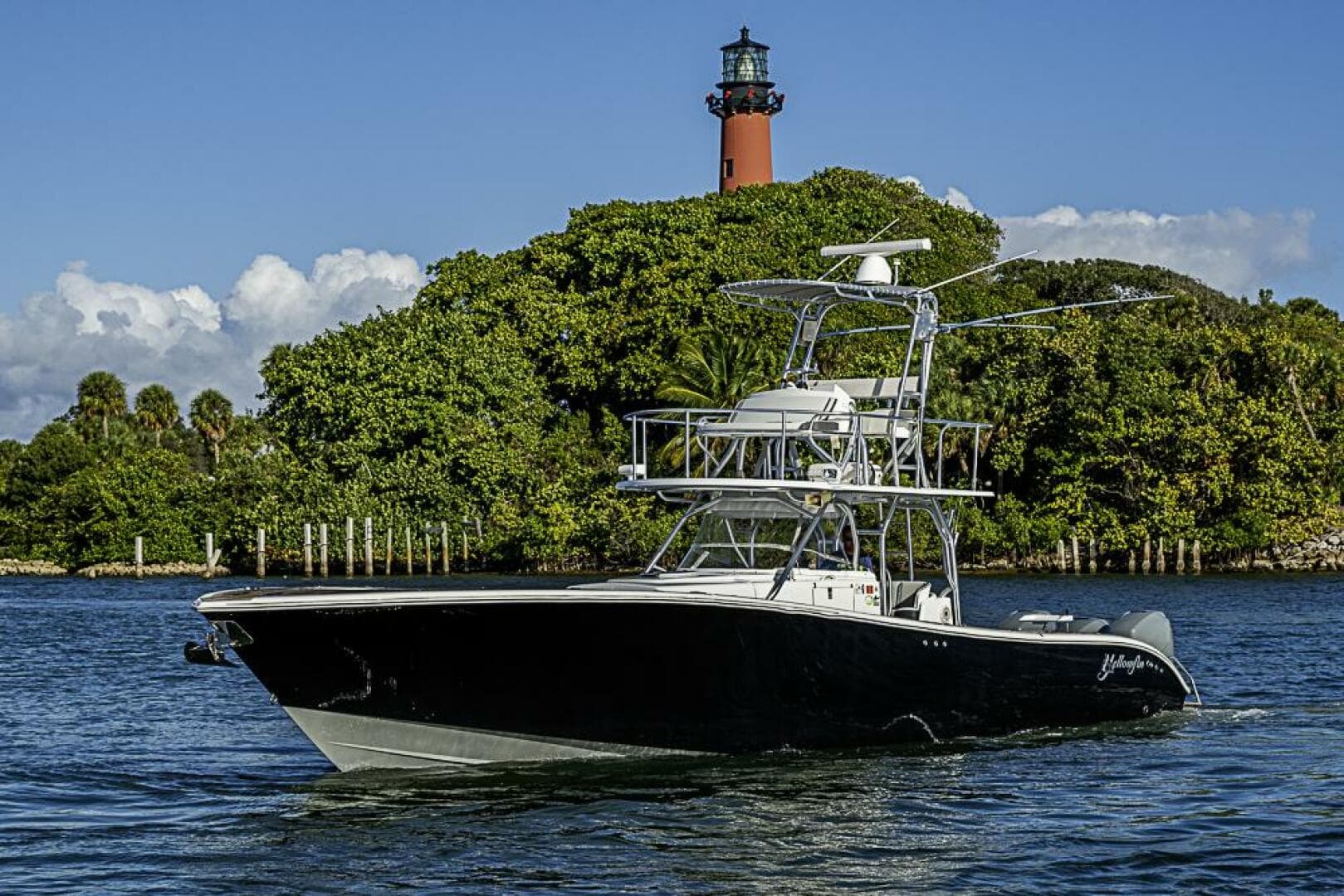 2010 Yellowfin 42 Offshore