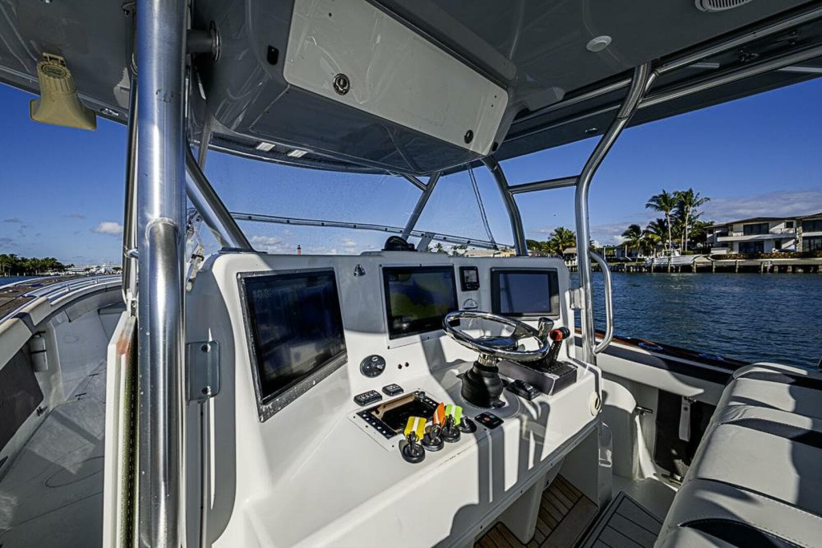2010 Yellowfin 42 Offshore