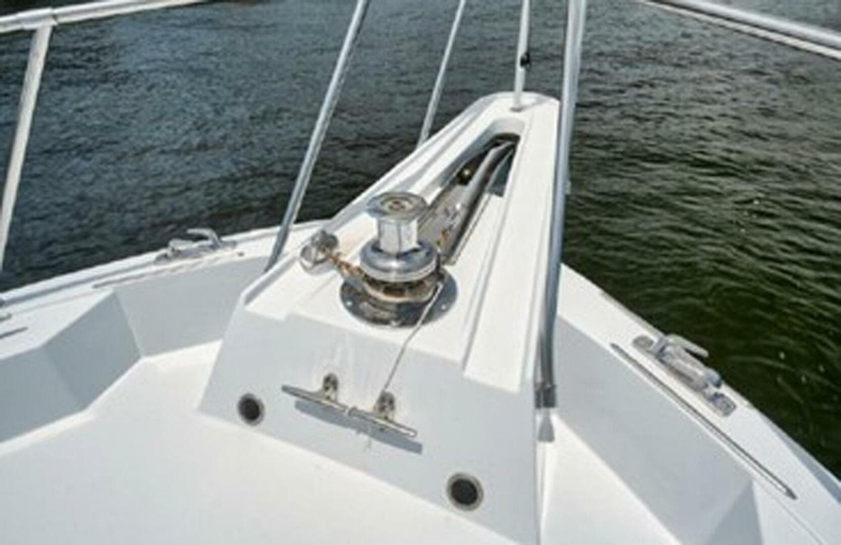 1998 Hatteras 74 Cockpit Motoryacht