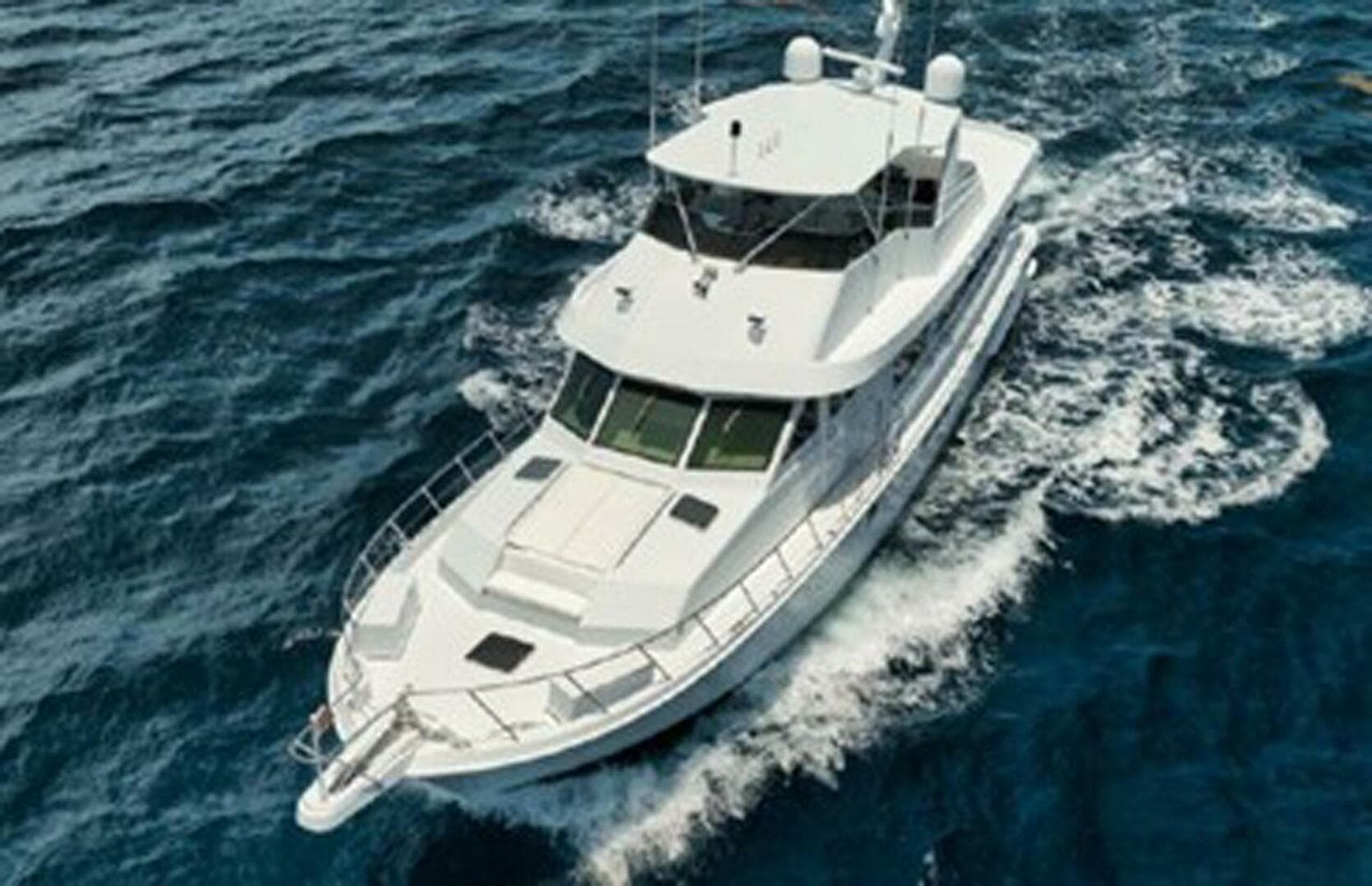 1998 Hatteras 74 Cockpit Motoryacht