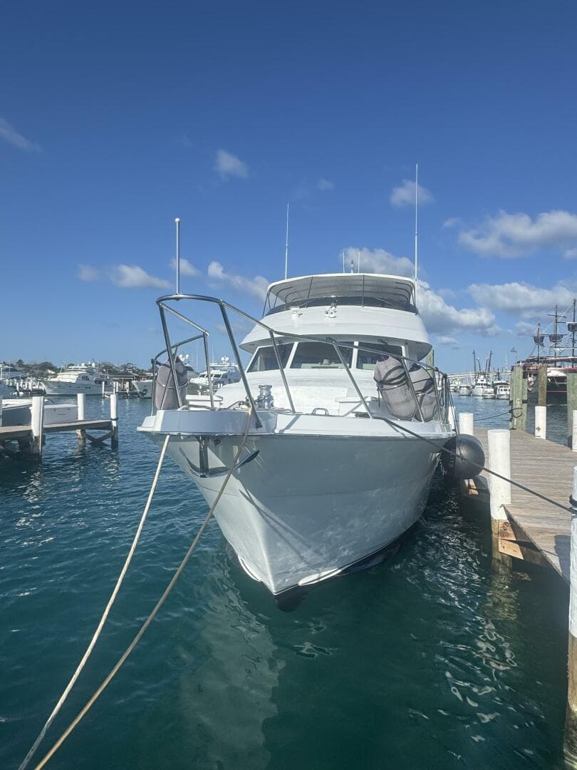 2000 Hatteras 75 Sport Deck