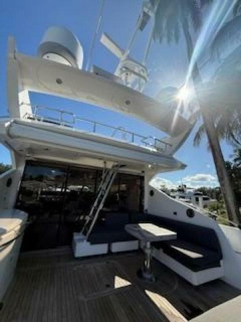 2012 Sunseeker Predator Sport Yacht 74