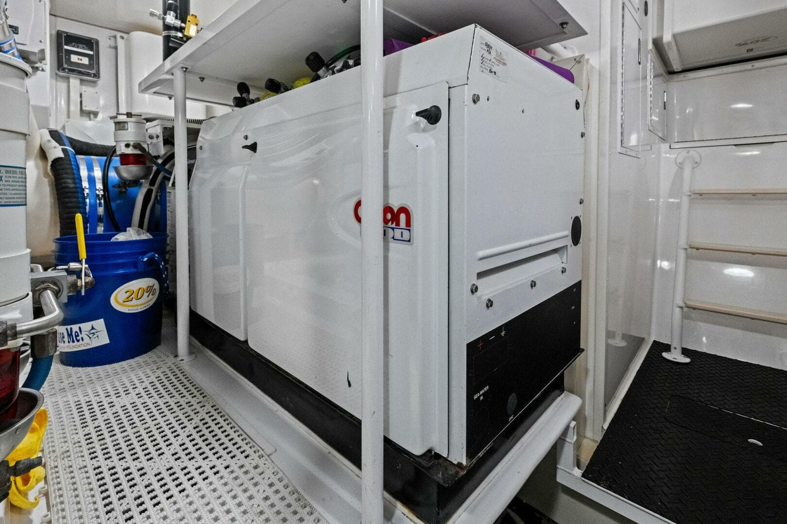 2008 Viking 64 Convertible