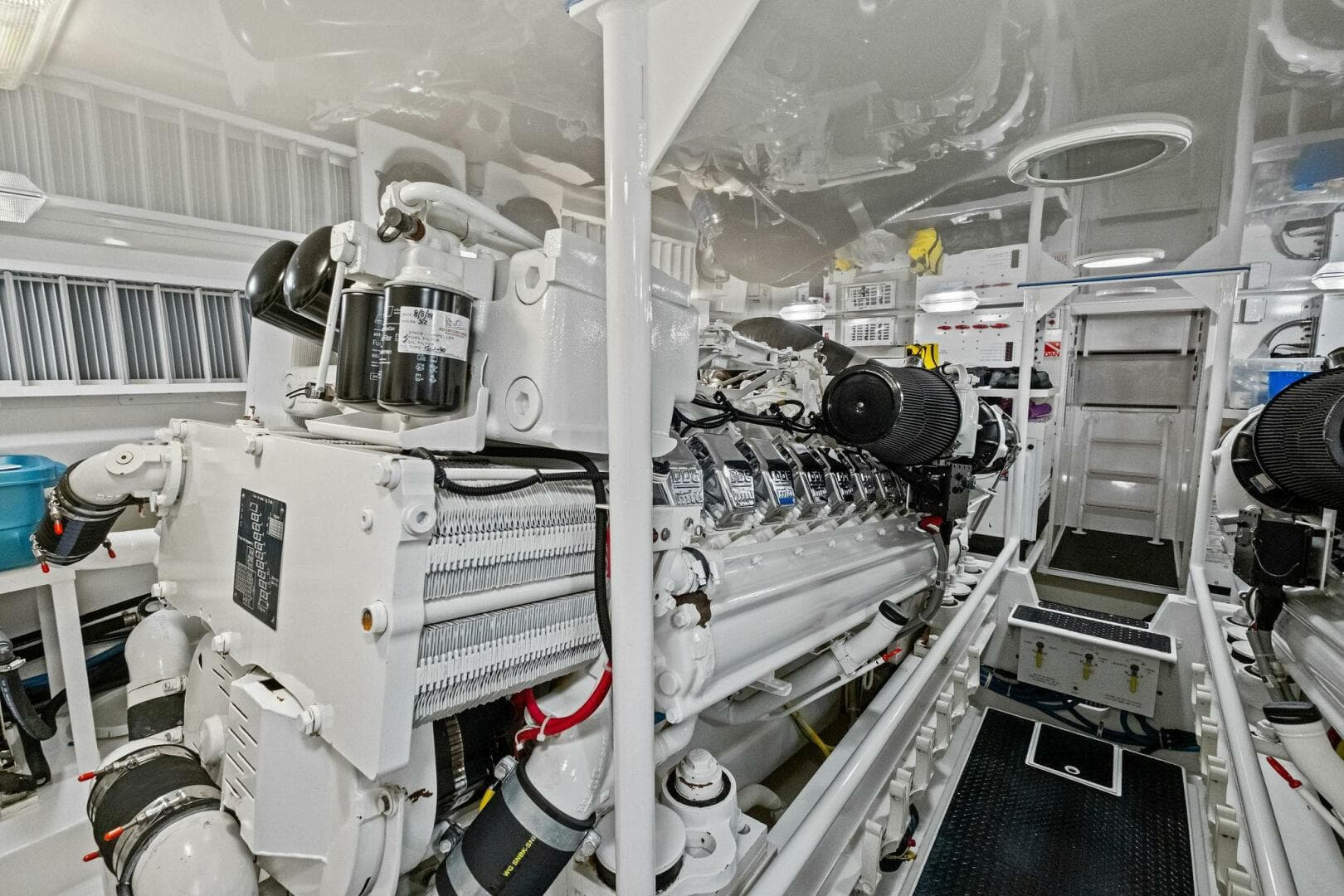 2008 Viking 64 Convertible