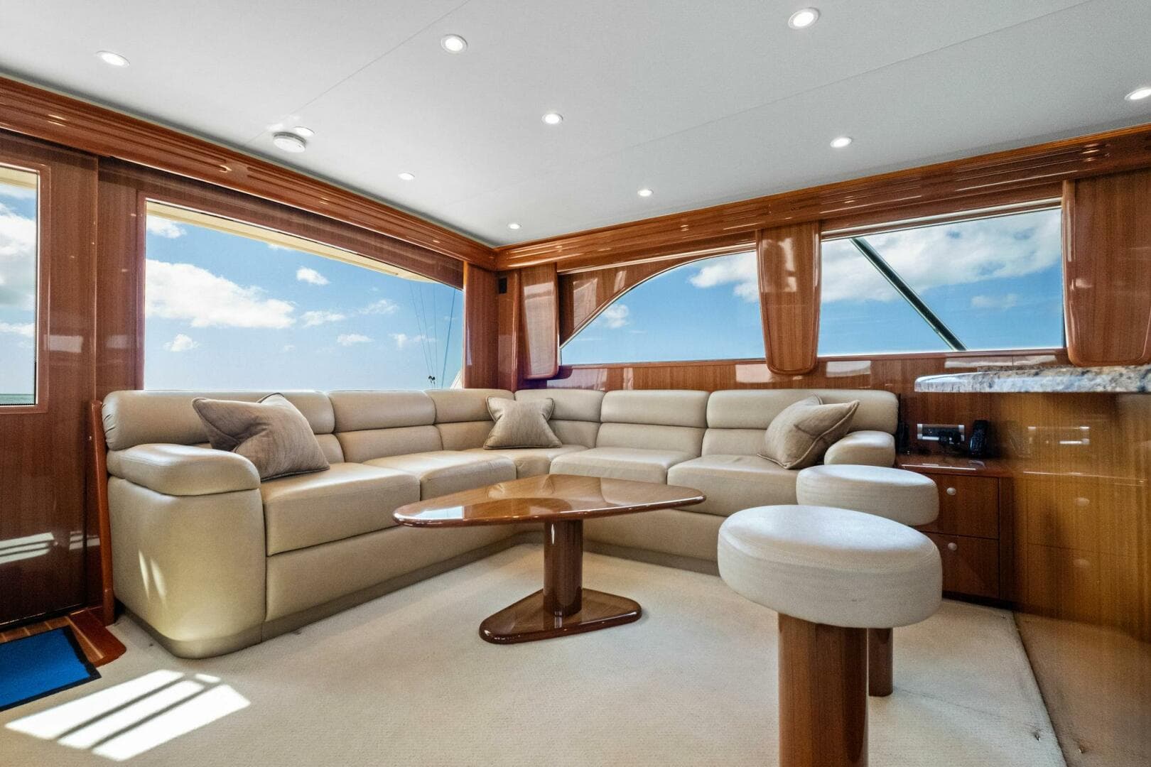 2008 Viking 64 Convertible