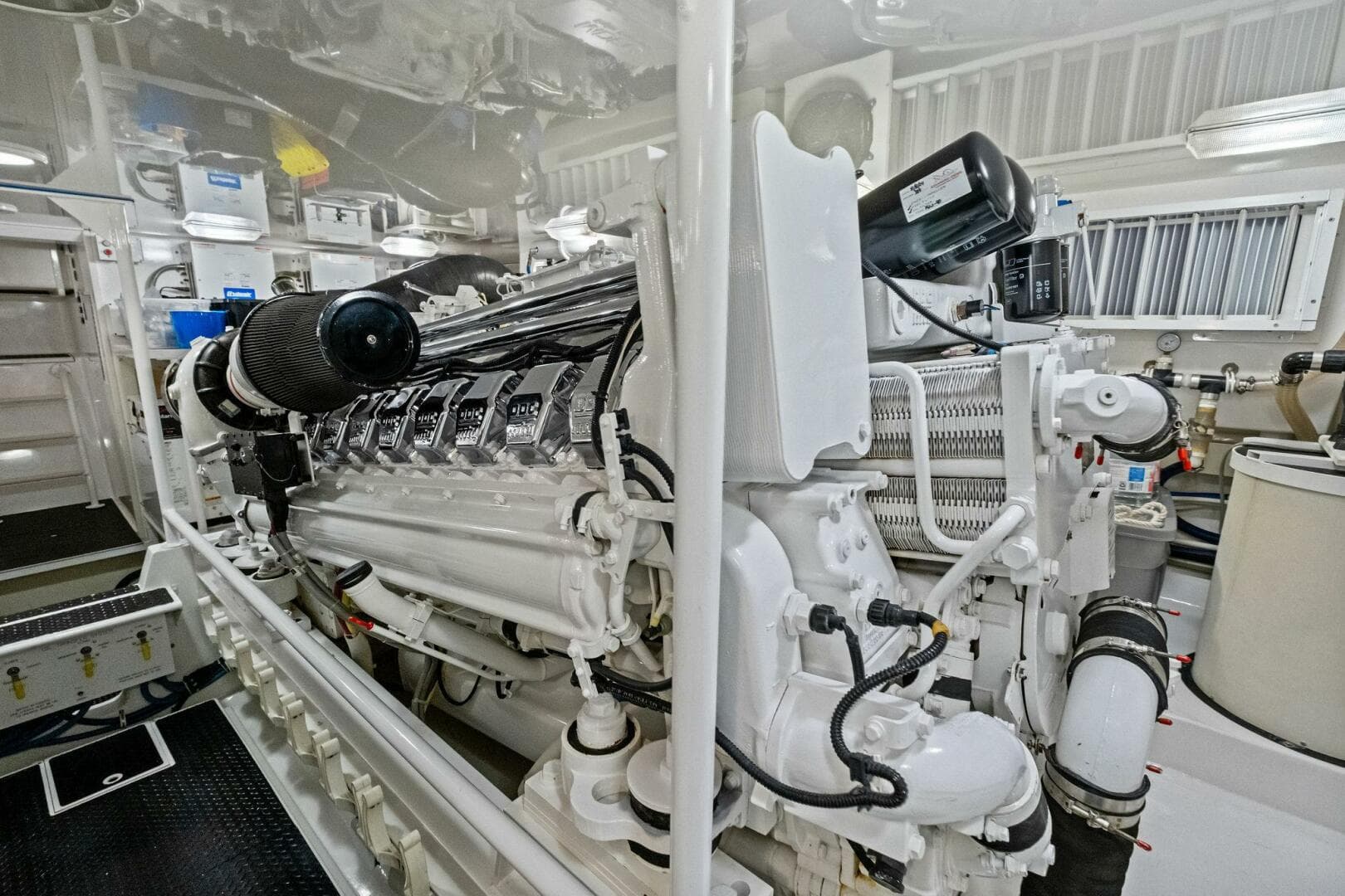 2008 Viking 64 Convertible