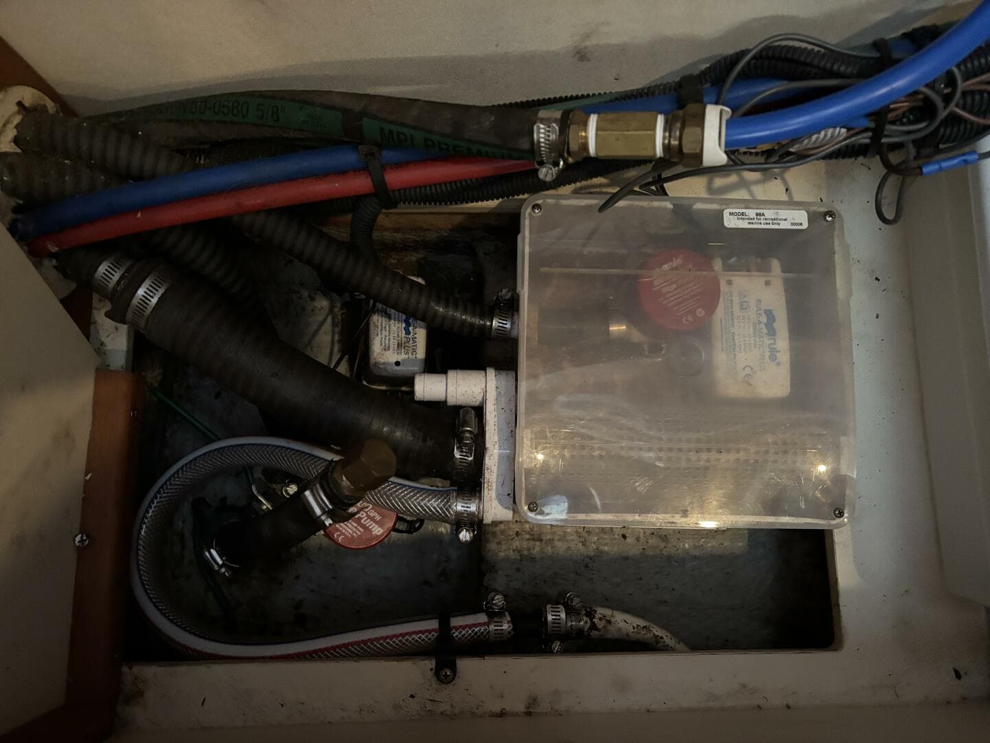 2004 Mainship Pilot 30 Rum Runner II