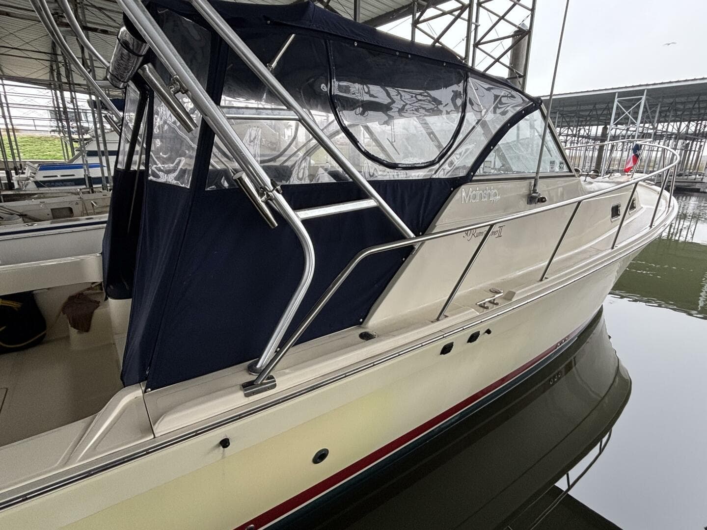 2004 Mainship Pilot 30 Rum Runner II