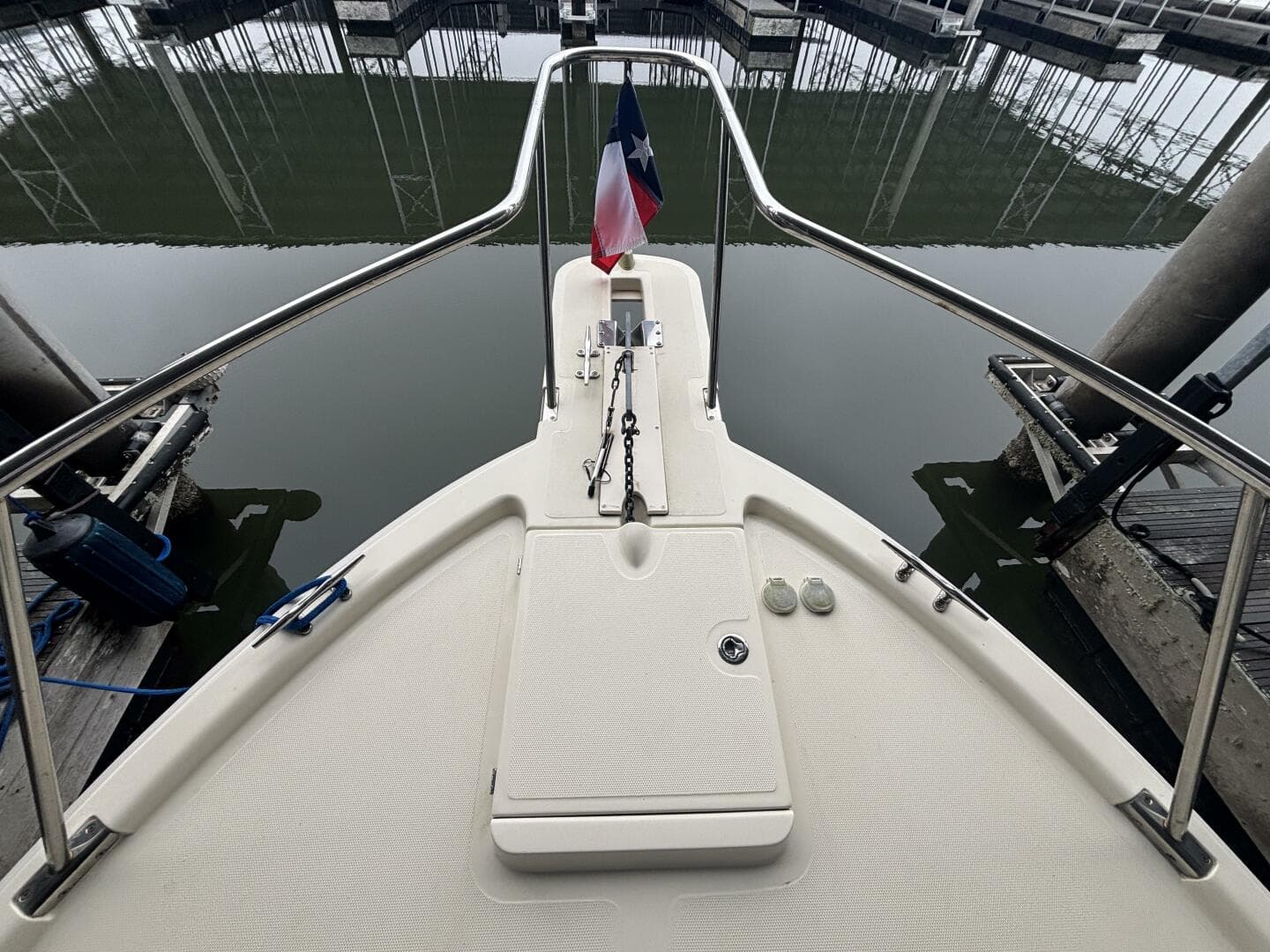 2004 Mainship Pilot 30 Rum Runner II