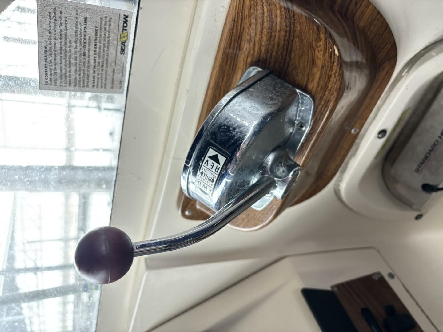 2004 Mainship Pilot 30 Rum Runner II