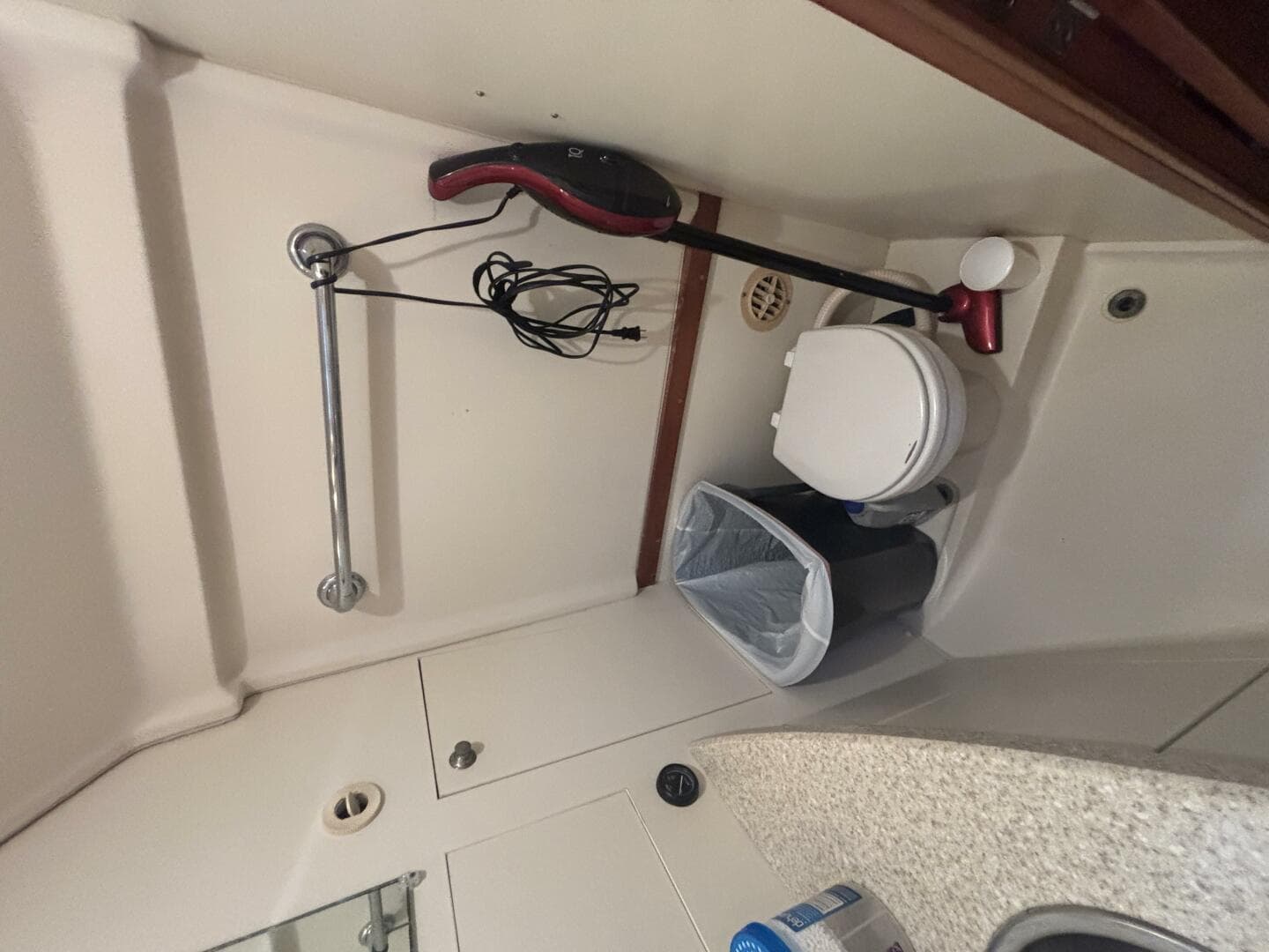 2004 Mainship Pilot 30 Rum Runner II