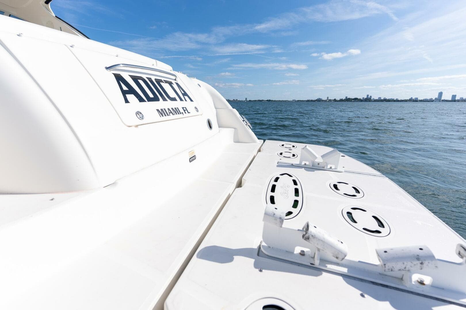 2005 Sea Ray 48 Sundancer