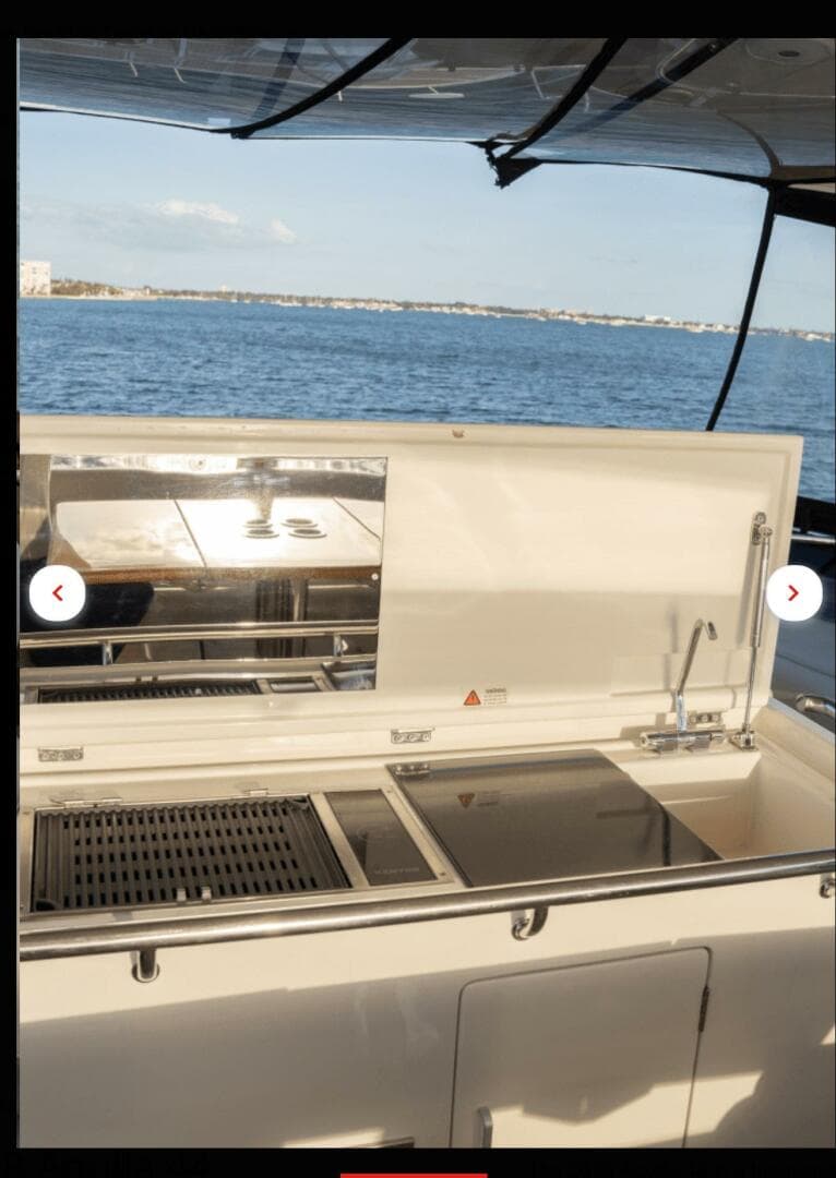 2018 Aquila 44 Yacht