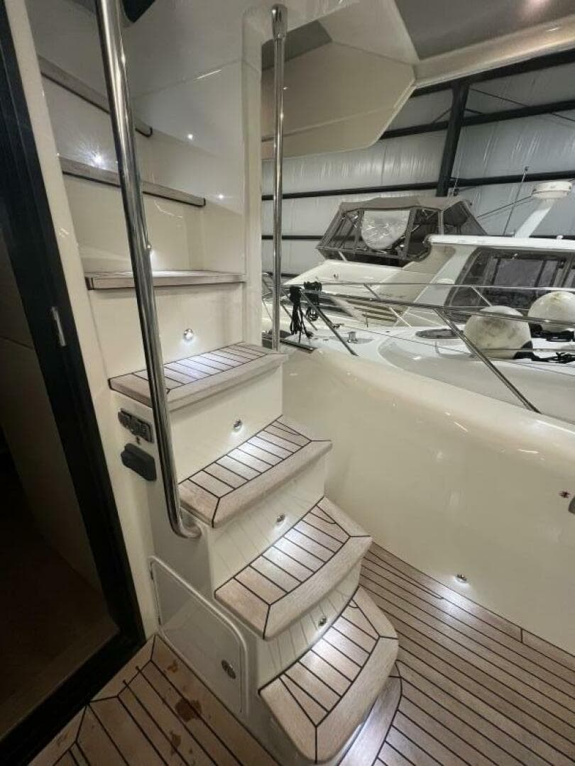 2023 Absolute 48 Navetta