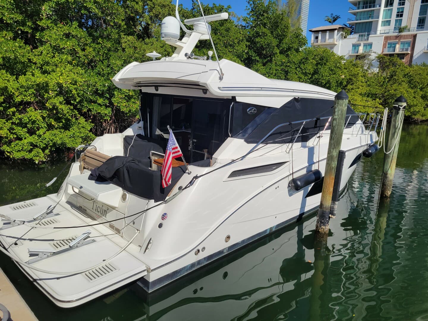 2017 Sea Ray Sundancer 460