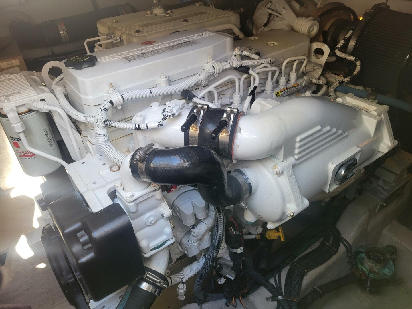 2017 Sea Ray Sundancer 460