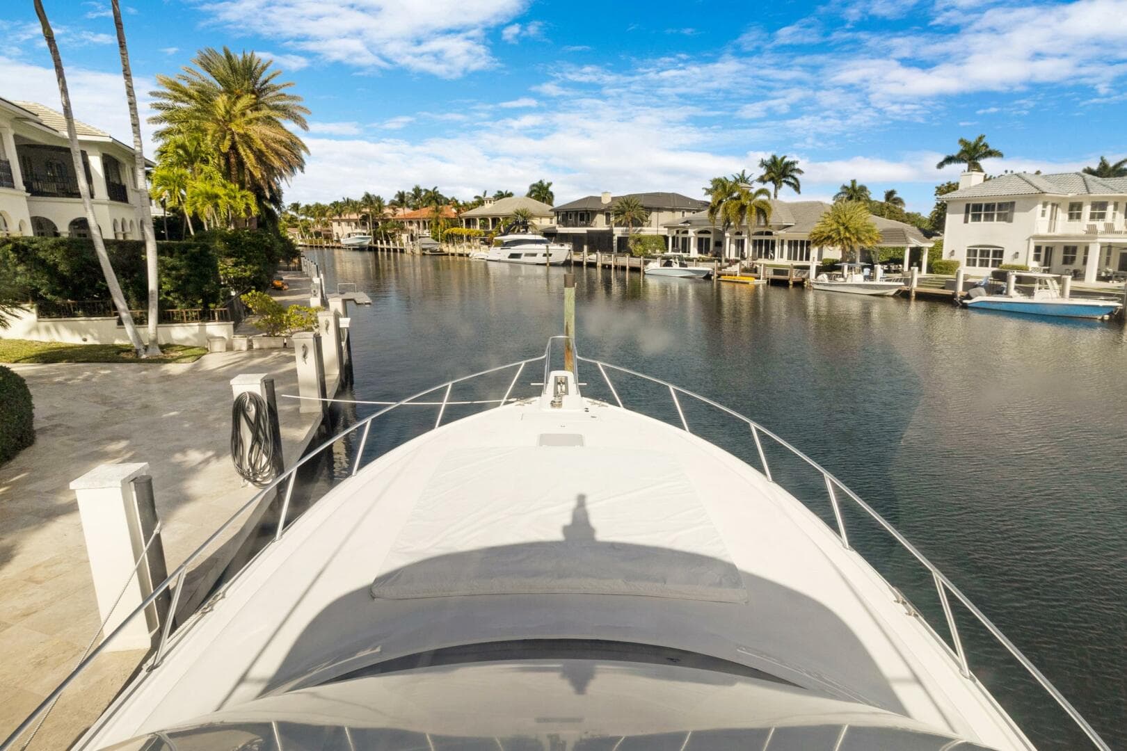 Bow Seating From Center Of Flybridge
