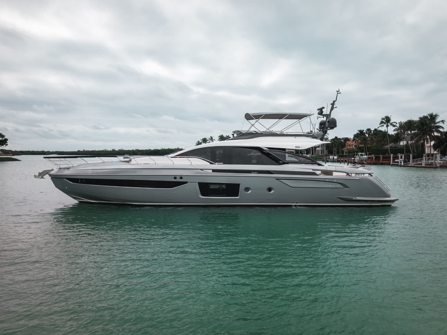 2020 Azimut S8