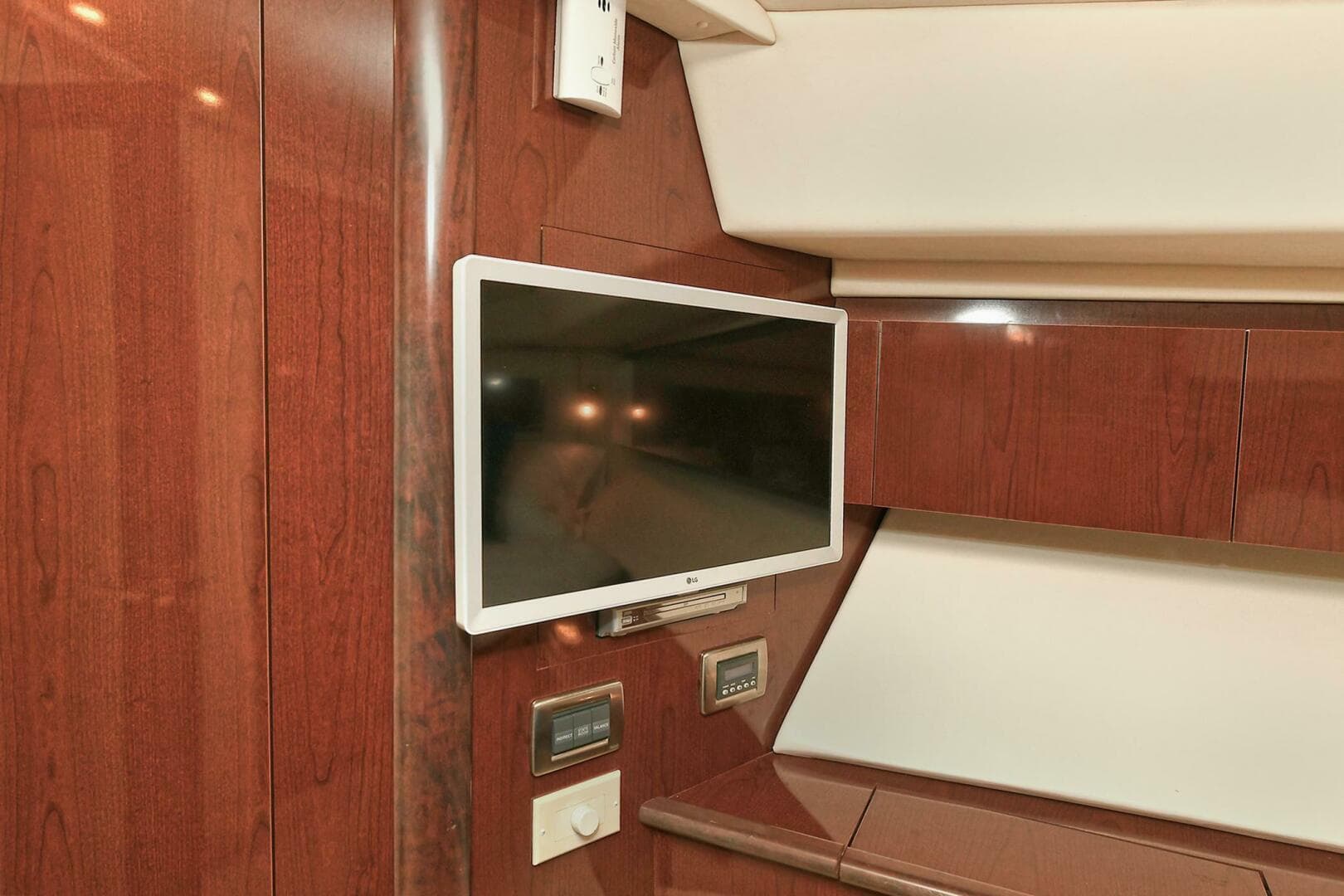 2008 Sea Ray 44 Sedan Bridge