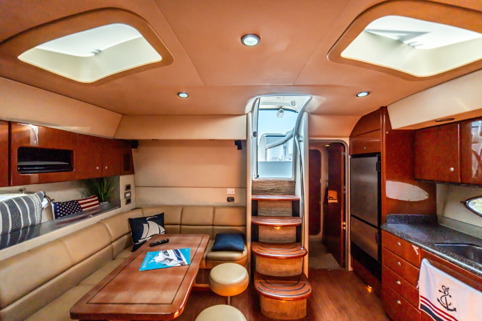 2008 Formula 45 Yacht