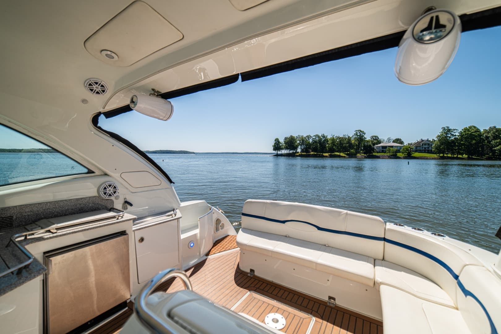 2008 Formula 45 Yacht