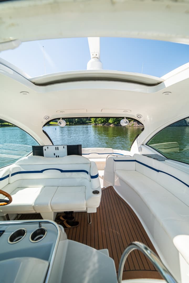 2008 Formula 45 Yacht