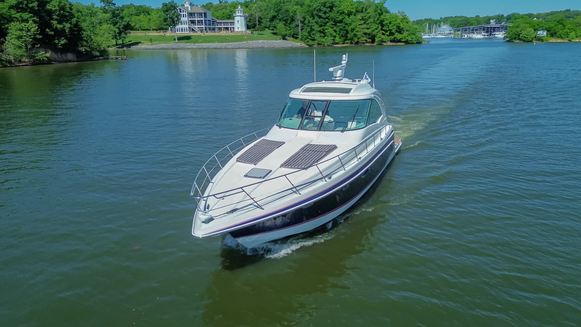 2008 Formula 45 Yacht