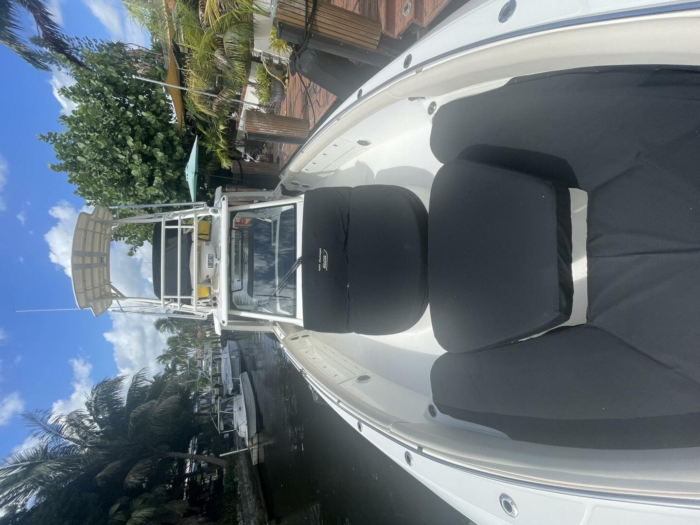 2016 Boston Whaler 