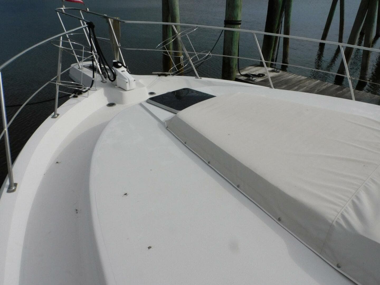 1993 Carver 445 Aft Cabin Motor Yacht