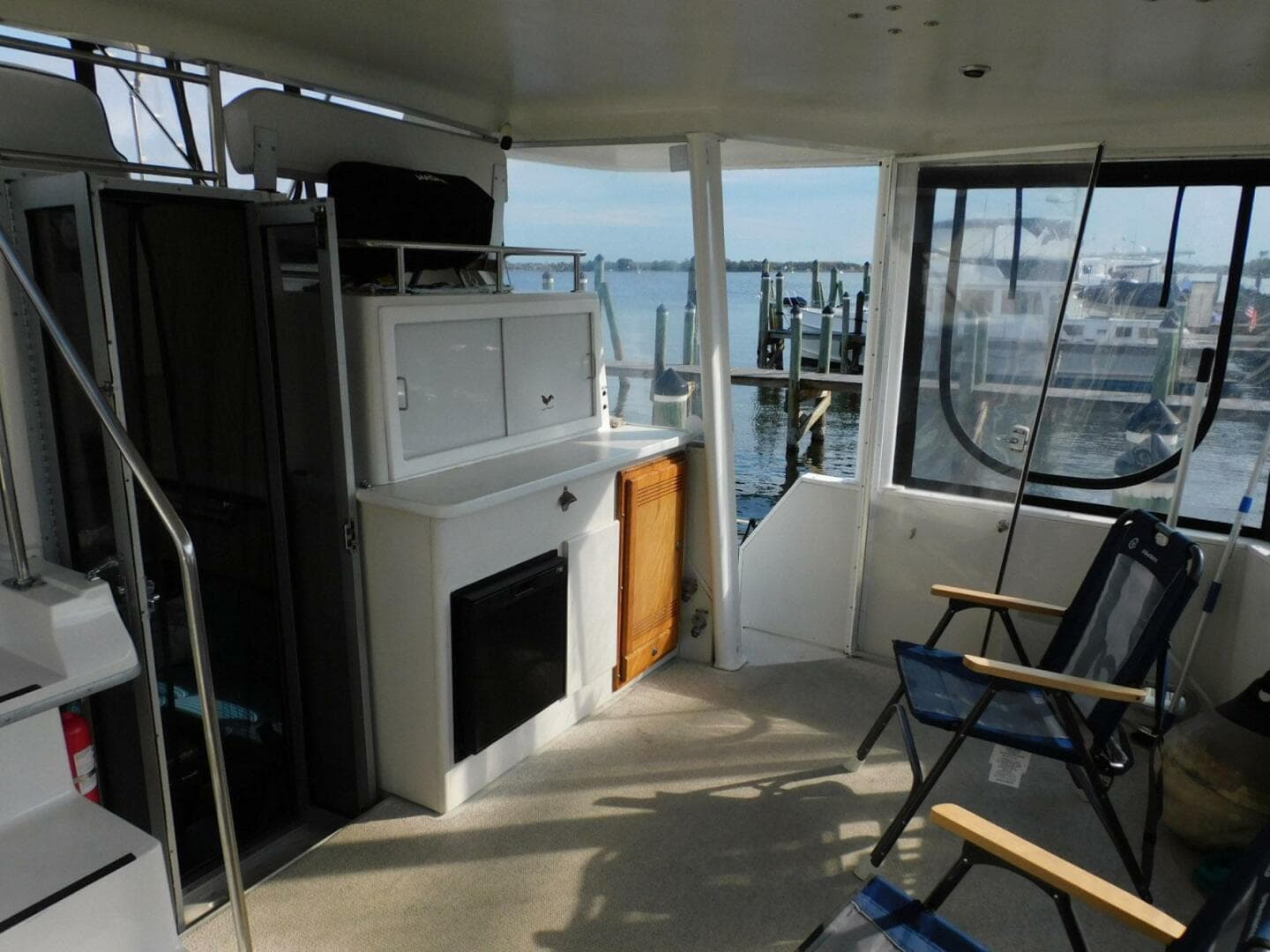 1993 Carver 445 Aft Cabin Motor Yacht